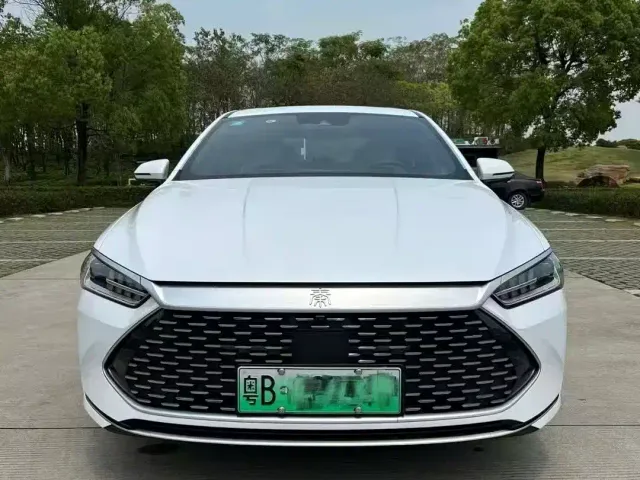 Фотография автомобиля — BYD Qin PLUS