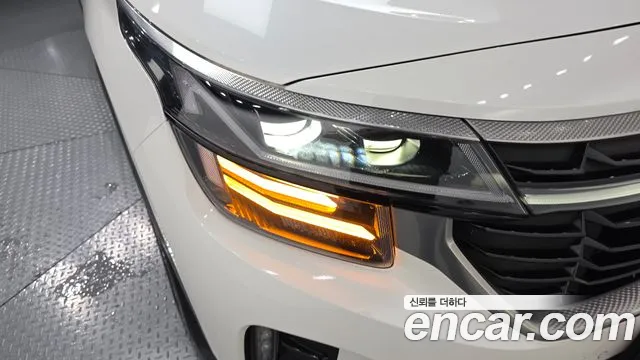 Kia Seltos Новый Seltos Бензин 2.0 2WD — Фото автомобиля 22