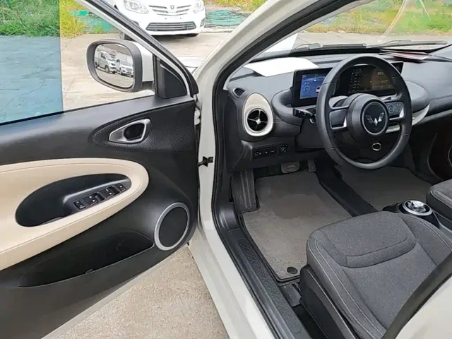 Wuling Bingo — Фото автомобиля 15