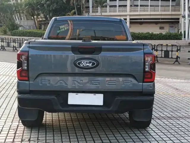 Ford Ranger — Фото автомобиля 5