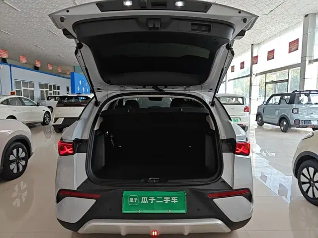 BYD Yuan PLUS — Фото автомобиля 18
