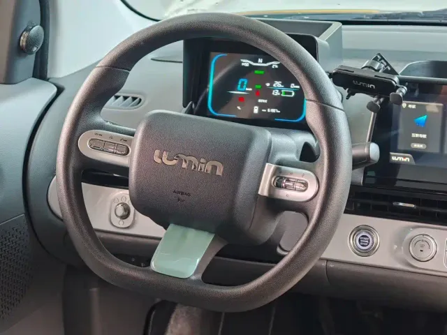 Changan Lumin — Фото автомобиля 5