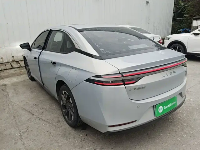 GAC Aion S Plus — Фото автомобиля 4