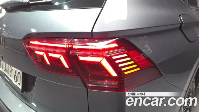 Volkswagen Tiguan — Фото автомобиля 8
