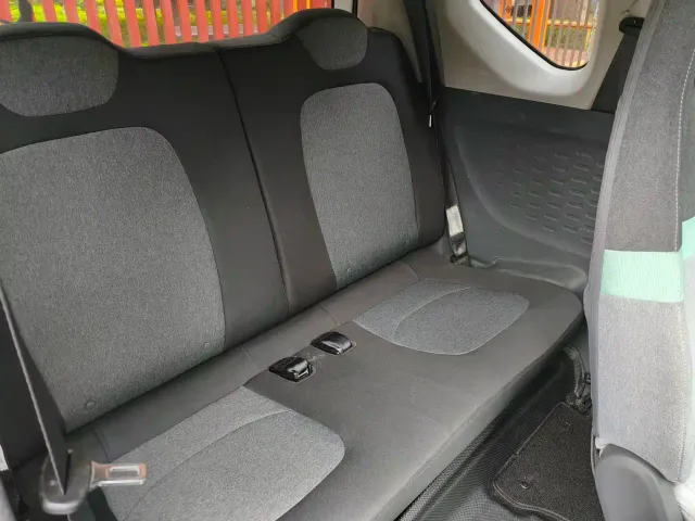 Wuling Hongguang Mini EV — Фото автомобиля 10