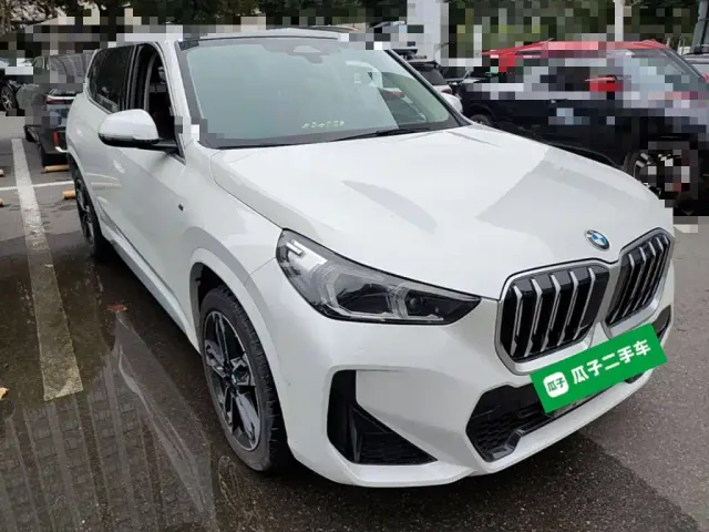 BMW X1 — Фото автомобиля 3