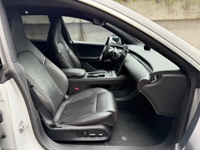 Nio ET5 Touring — Фото автомобиля 12