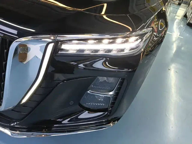 Hongqi H5 — Фото автомобиля 23