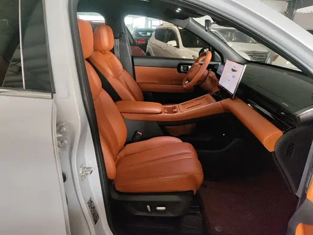 Wuling Starlight S — Фото автомобиля 24