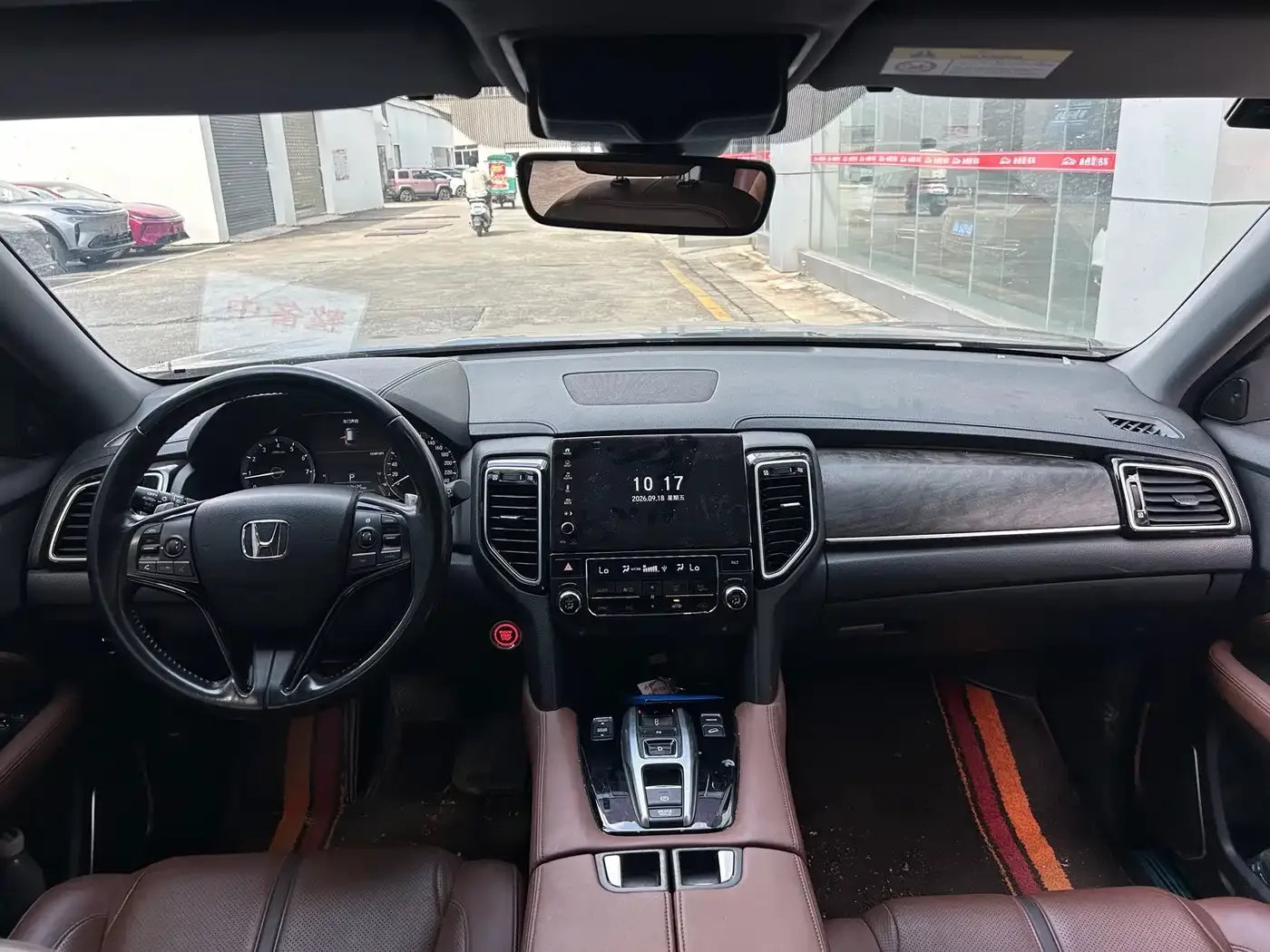 Honda Honda UR-V 2020 370TURBO 4WD Premium Edition — Фото автомобиля 8