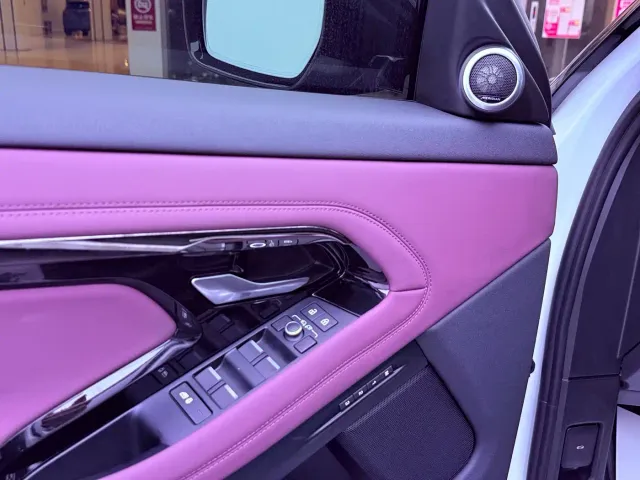 Land Rover Range Rover Evoque — Фото автомобиля 8