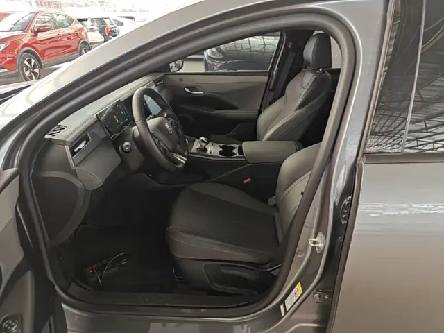 BYD Qin PLUS — Фото автомобиля 15