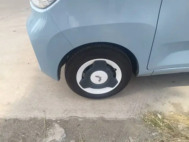 Wuling Hongguang Mini EV — Фото автомобиля 22
