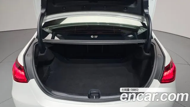 Mercedes-Benz C-Class W206 — Фото автомобиля 19