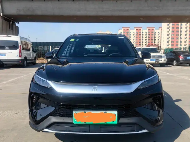 BYD Song Pro — Фото автомобиля 2