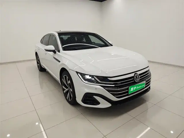 Volkswagen CC — Фото автомобиля 3
