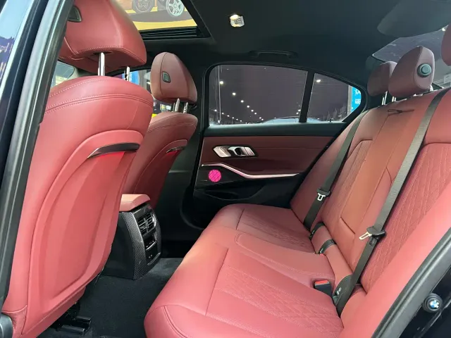 BMW 3 Series — Фото автомобиля 11