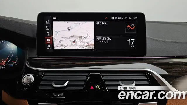 BMW 5 Series G30 — Фото автомобиля 19