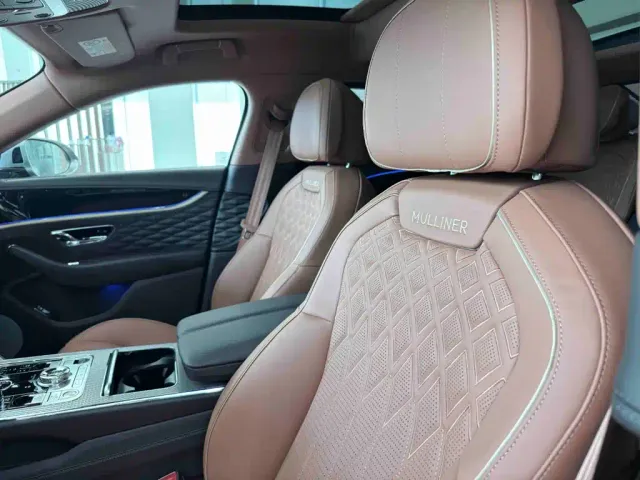 Bentley Flying Spur 2022 4.0T V8 Mulliner — Фото автомобиля 5