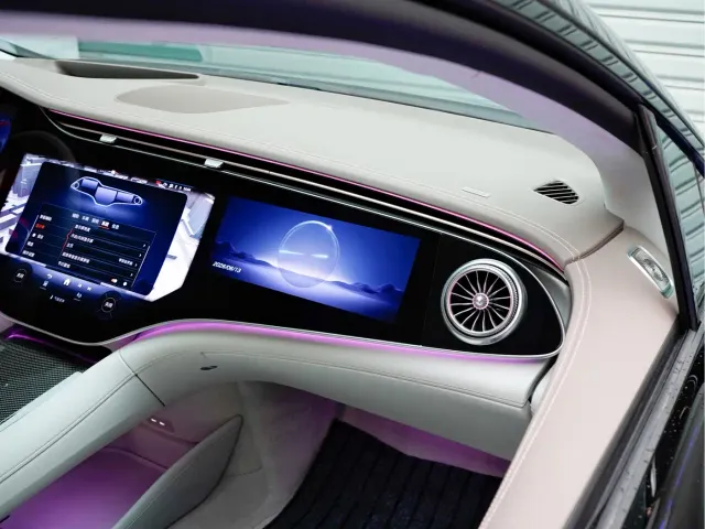 Mercedes-Benz EQS AMG — Фото автомобиля 17