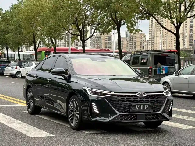 Chery Arrizo 8 — Фото автомобиля 3