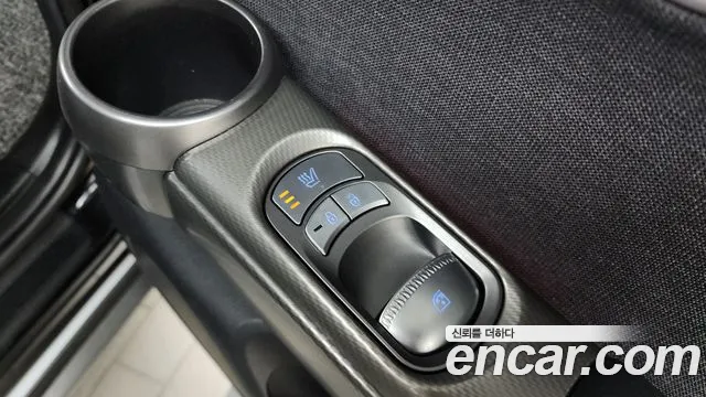 Genesis GV60 Standard — Фото автомобиля 19