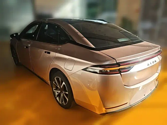 GAC Aion S Plus — Фото автомобиля 6