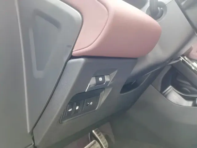 Land Rover Range Rover Evoque — Фото автомобиля 6