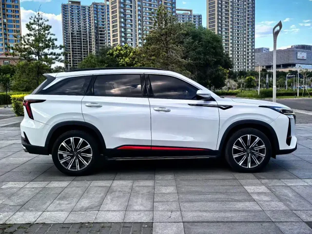 Changan CS75 Plus — Фото автомобиля 6