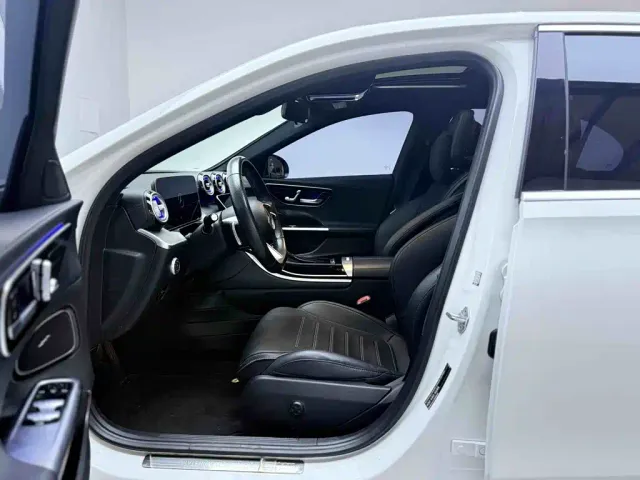 Mercedes-Benz C-Class — Фото автомобиля 14