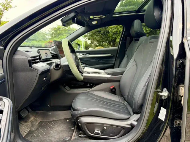 Geely Xingrui — Фото автомобиля 7
