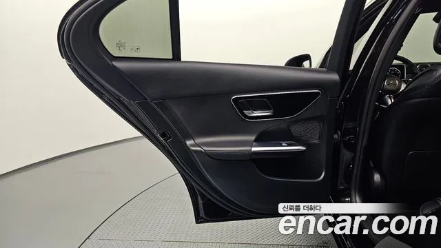 Mercedes-Benz C-Class W206 — Фото автомобиля 14