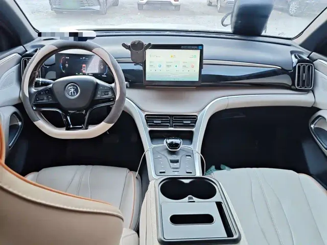 BYD Song Pro — Фото автомобиля 5