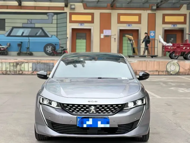 Peugeot 508 — Фото автомобиля 2