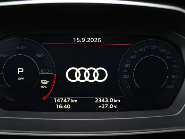 Audi Q4 e-tron — Фото автомобиля 11