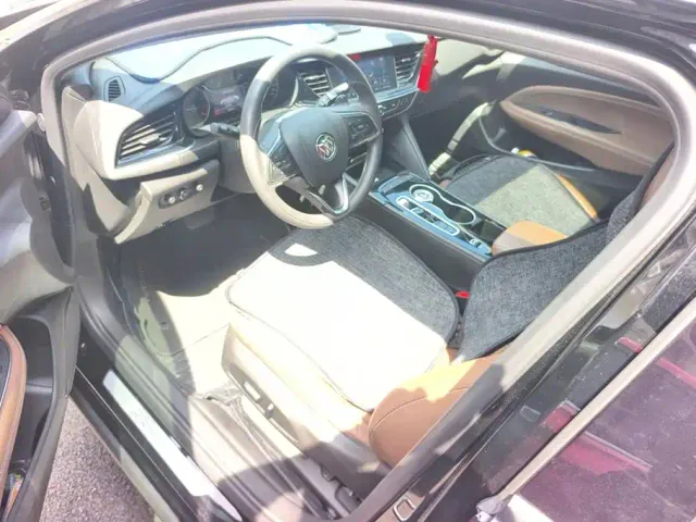 Buick Regal — Фото автомобиля 9