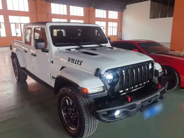Jeep Gladiator — Фото автомобиля 3