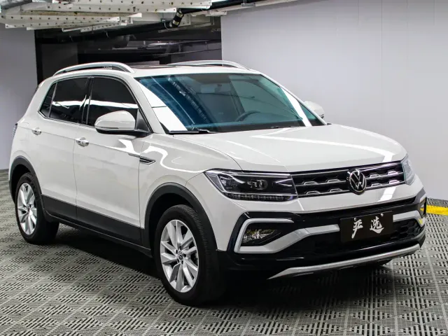 Volkswagen T-Cross — Фото автомобиля 3
