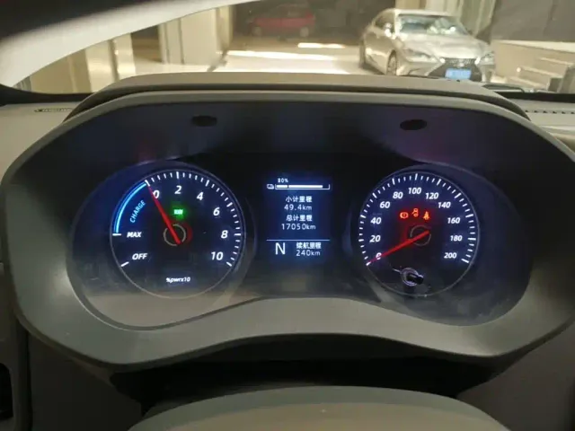 Wuling Yangguang — Фото автомобиля 11