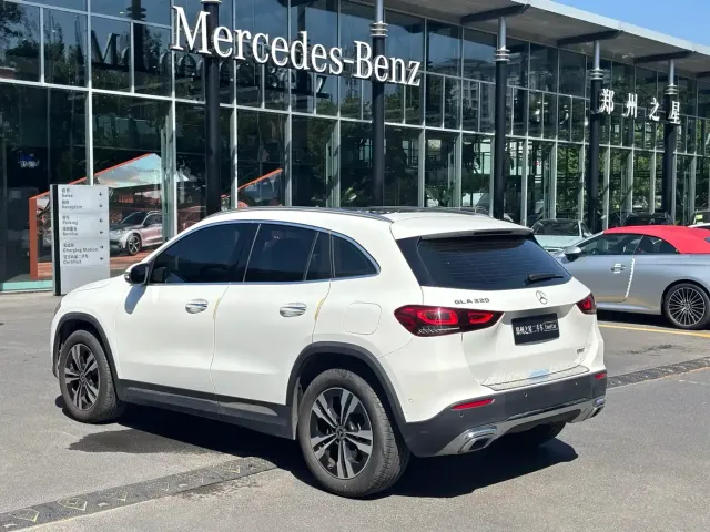 Mercedes-Benz GLA-Class — Фото автомобиля 4