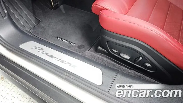 Porsche Panamera 976 — Фото автомобиля 29