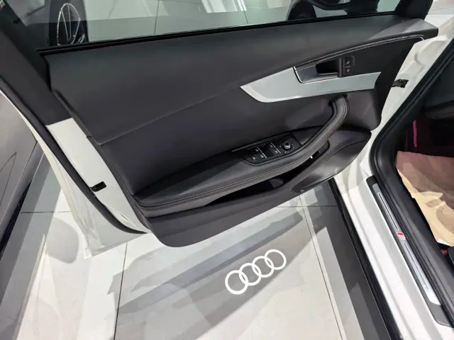 Audi A4L — Фото автомобиля 6