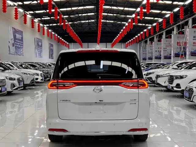 GAC Trumpchi M6 — Фото автомобиля 5