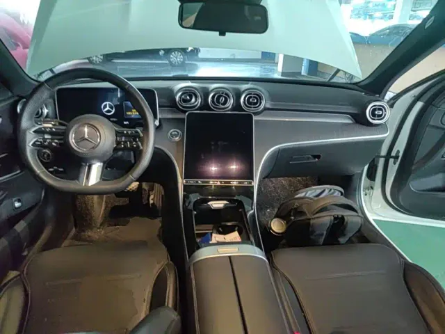 Mercedes-Benz C-Class — Фото автомобиля 9