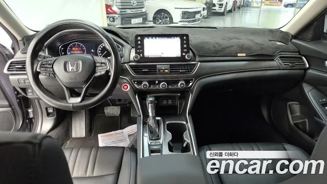 Honda Accord Accord 10 поколение 1.5 Turbo — Фото автомобиля 6