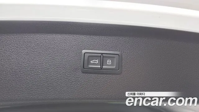 Audi Q5 45 TFSI quattro Premium — Фото автомобиля 28