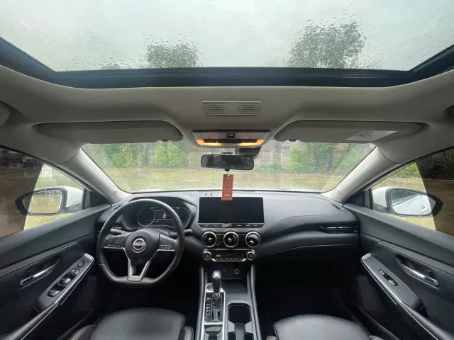 Nissan Sylphy — Фото автомобиля 5