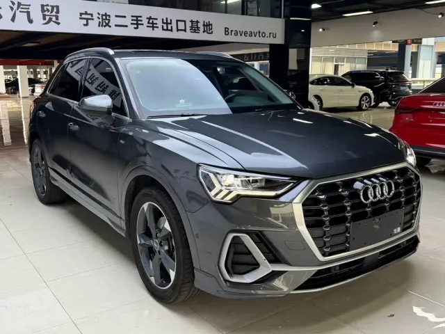 Audi Q3 — Фото автомобиля 3