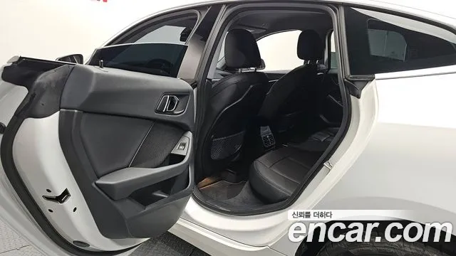 BMW 2 Series F44 — Фото автомобиля 12