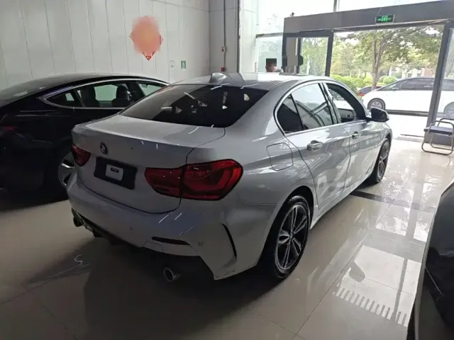BMW 1 Series — Фото автомобиля 6
